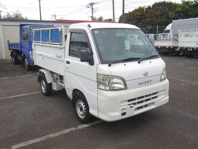 DAIHATSU HIJET dump 4WD 2013