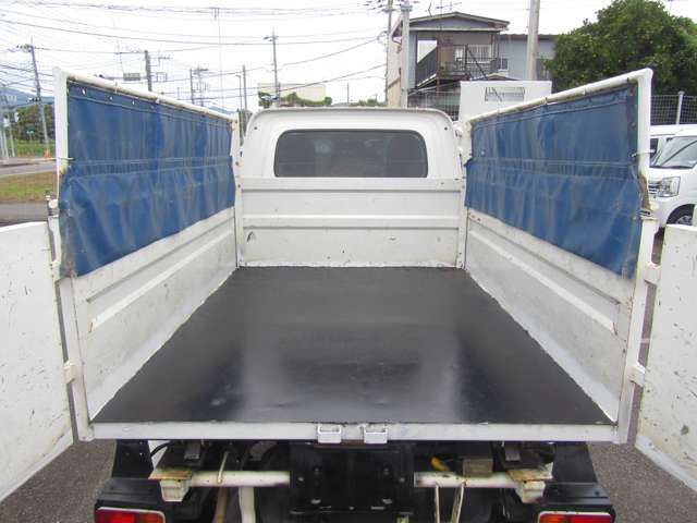 DAIHATSU HIJET dump 4WD 2013