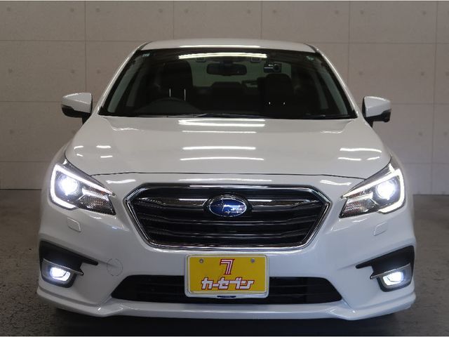 SUBARU LEGACY B4 2017