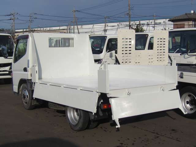 MITSUBISHI CANTER 2013
