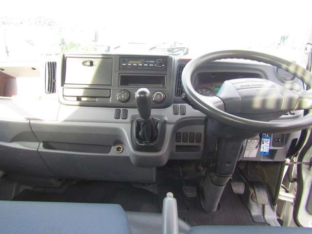 MITSUBISHI CANTER 2013