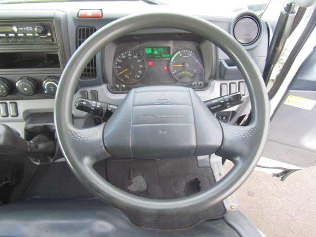 MITSUBISHI CANTER 2013