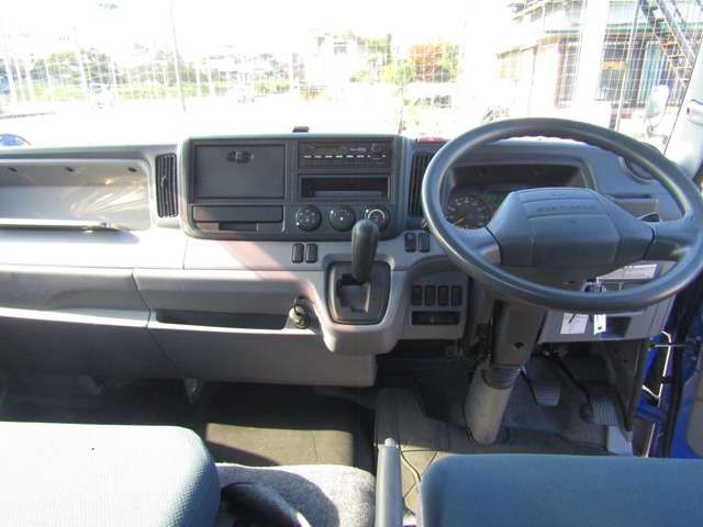 MITSUBISHI CANTER 2014