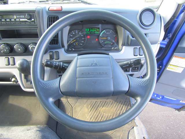 MITSUBISHI CANTER 2014