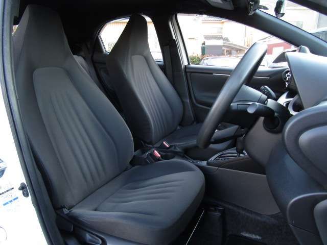 TOYOTA YARIS HYBRID 2021