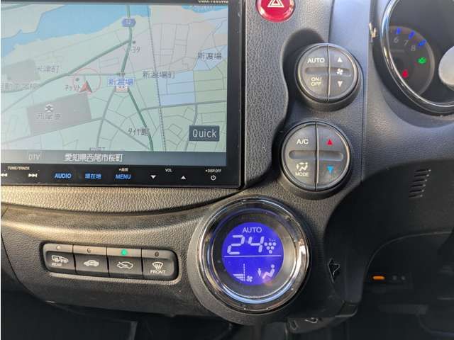 HONDA FIT SHUTTLE HYBRID 2014