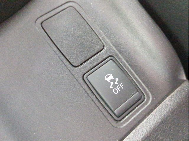 NISSAN SERENA  WG 2016