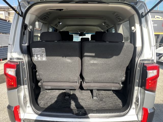 MITSUBISHI DELICA D:5 4WD 2019