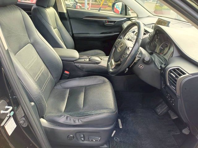 TOYOTA LEXUS NX300h 2014