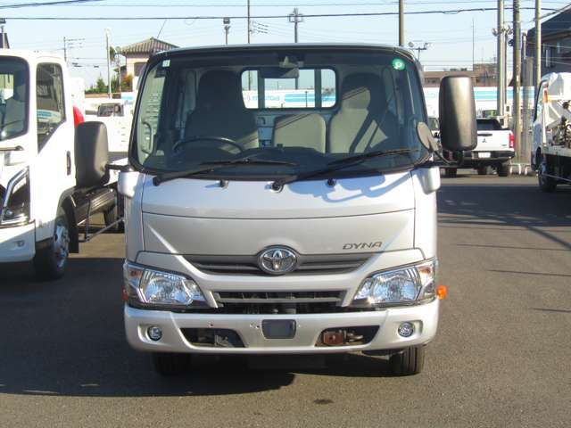 TOYOTA DYNA 2018