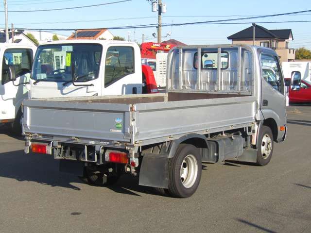 TOYOTA DYNA 2018