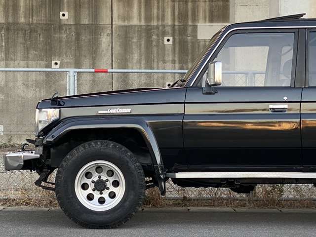 TOYOTA LANDCRUISER 70 1995