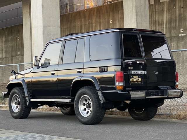 TOYOTA LANDCRUISER 70 1995