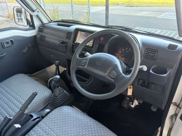 DAIHATSU HIJET truck 4WD 2005