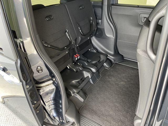 HONDA N BOX CUSTOM 2023