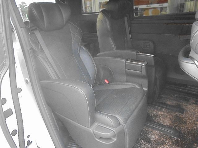 TOYOTA VELLFIRE  HYBRID 4WD 2024