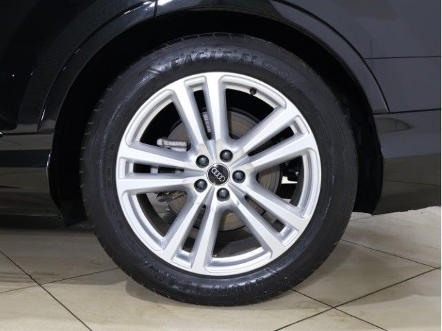 AUDI AUDI  Q7 2024