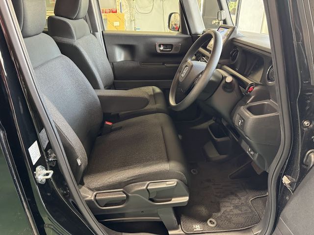 HONDA N BOX CUSTOM 2023