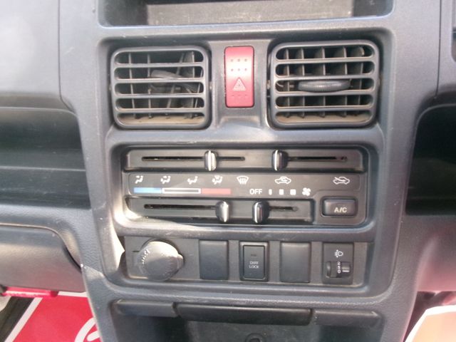 SUZUKI CARRY truck 4WD 2018