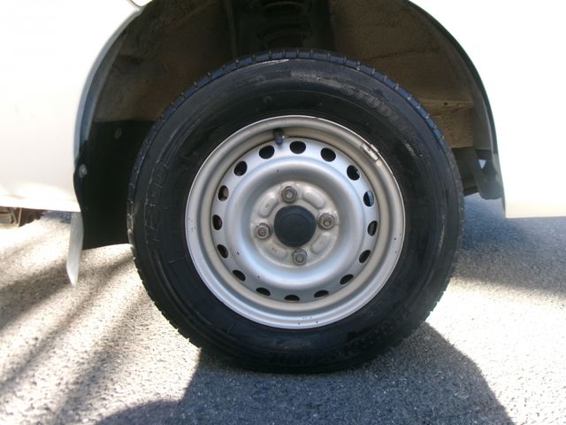 DAIHATSU HIJET dump 4WD 2013