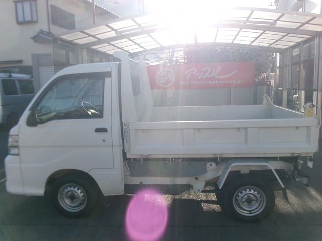 DAIHATSU HIJET dump 4WD 2013