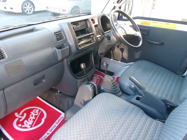 DAIHATSU HIJET dump 4WD 2013