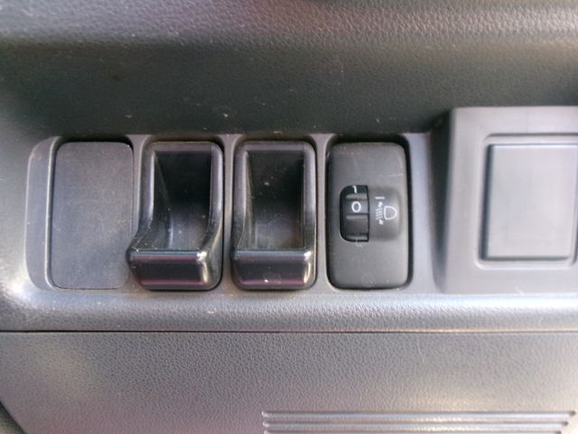 DAIHATSU HIJET dump 4WD 2013