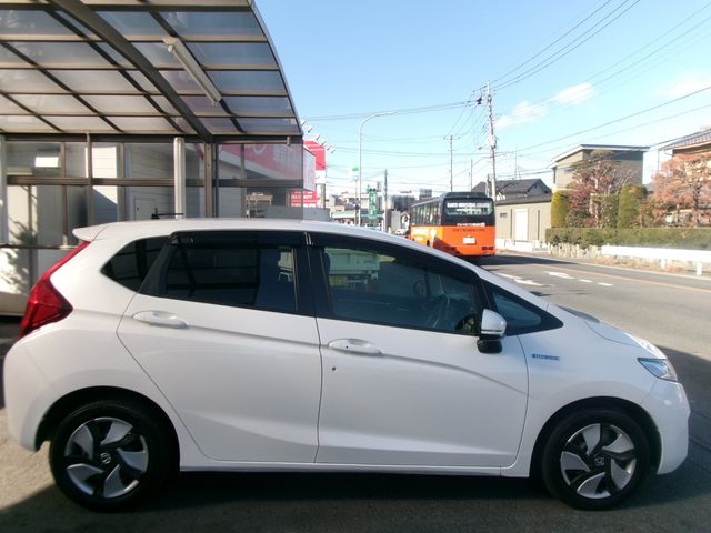 HONDA FIT HYBRID 2015