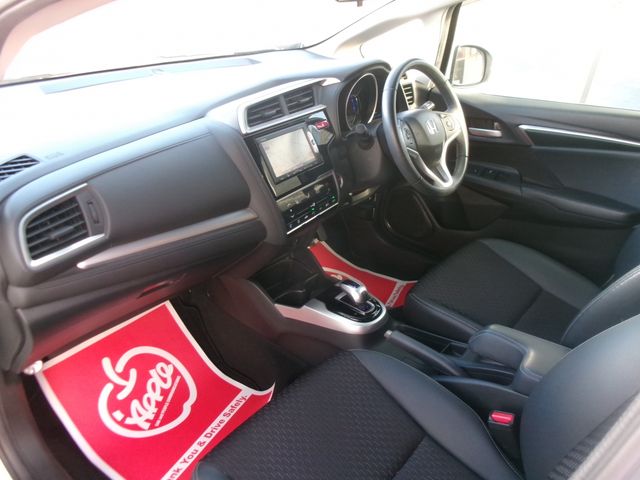 HONDA FIT HYBRID 2015