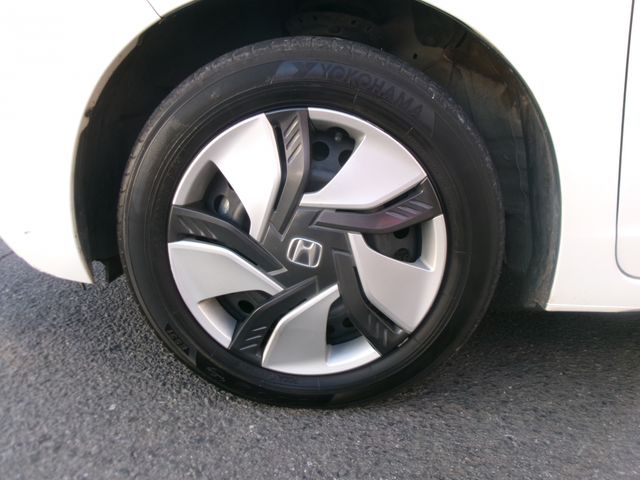 HONDA FIT HYBRID 2015