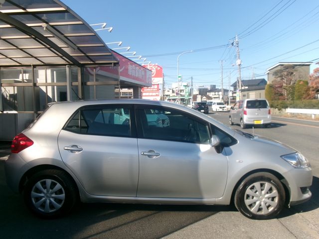 TOYOTA AURIS 2007
