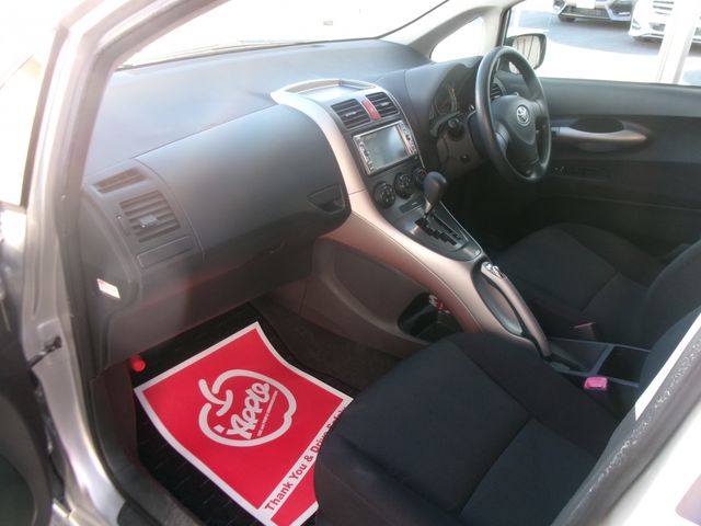 TOYOTA AURIS 2007