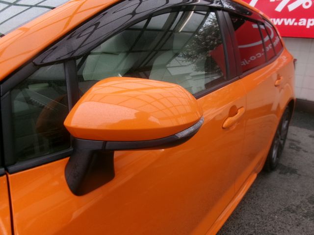 TOYOTA COROLLA TOURING HYBRID 2021