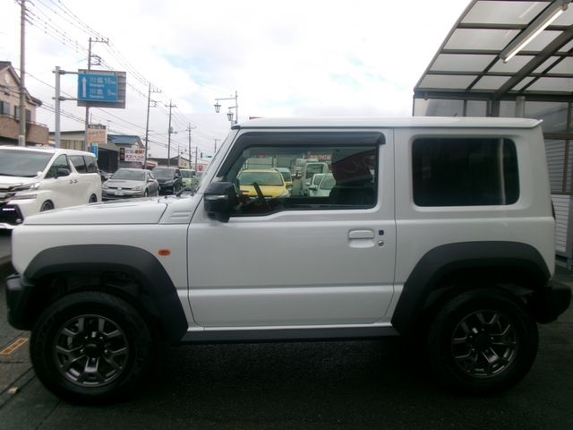 SUZUKI JIMNY SIERRA 2025