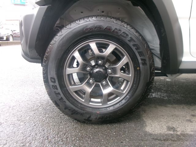 SUZUKI JIMNY SIERRA 2025