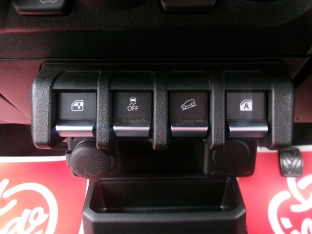 SUZUKI JIMNY SIERRA 2025