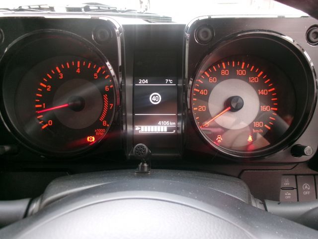 SUZUKI JIMNY SIERRA 2025