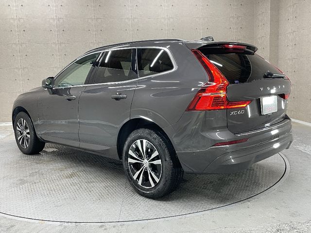 VOLVO VOLVO XC60 2022