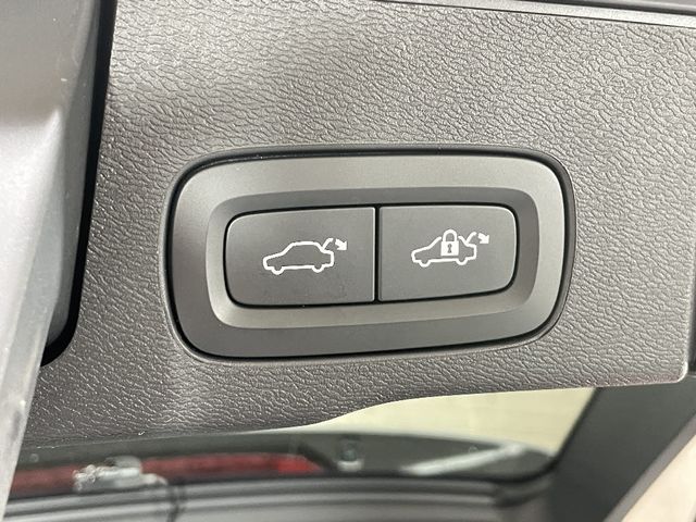 VOLVO VOLVO XC60 2022