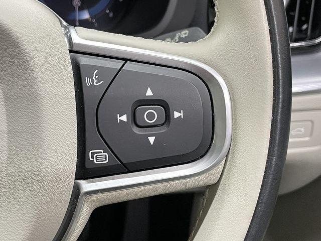 VOLVO VOLVO XC60 2022