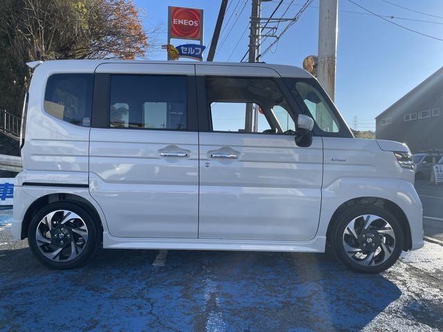 SUZUKI Spacia custom 2025