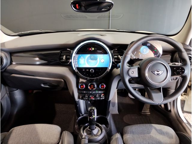 BMW MINI COOPER 5DOOR 2021