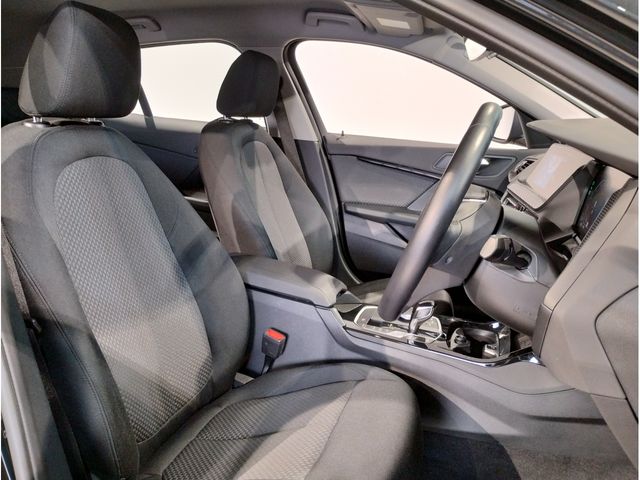 BMW BMW 1series 2024