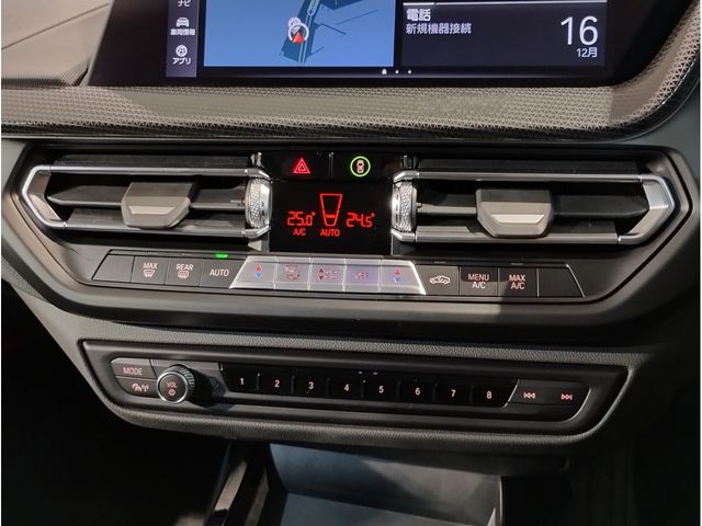 BMW BMW 1series 2024