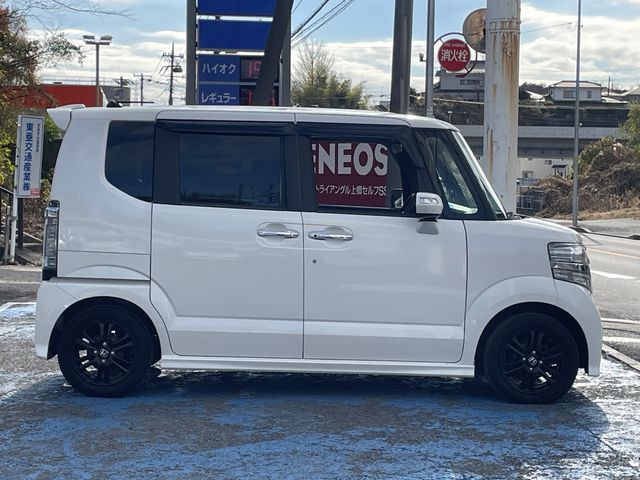 HONDA N BOX CUSTOM 2017