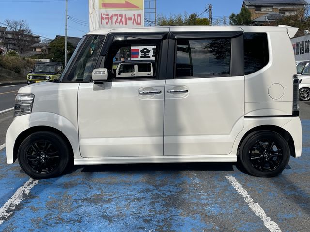 HONDA N BOX CUSTOM 2017