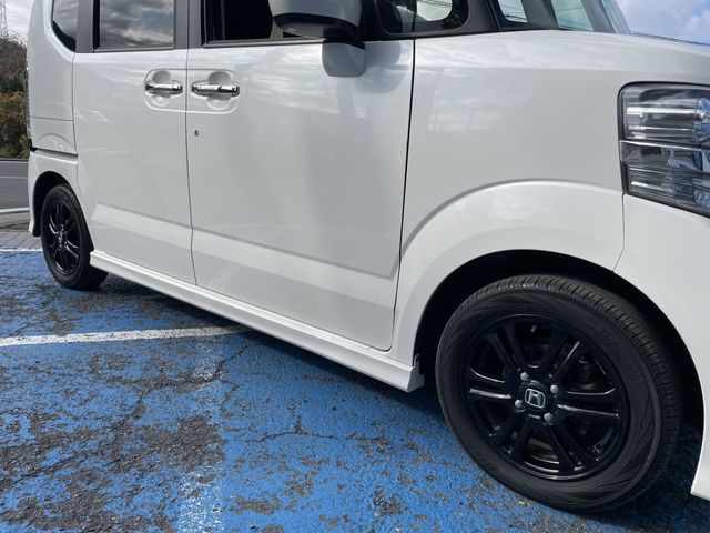 HONDA N BOX CUSTOM 2017