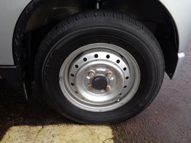 SUZUKI CARRY truck 4WD 2006