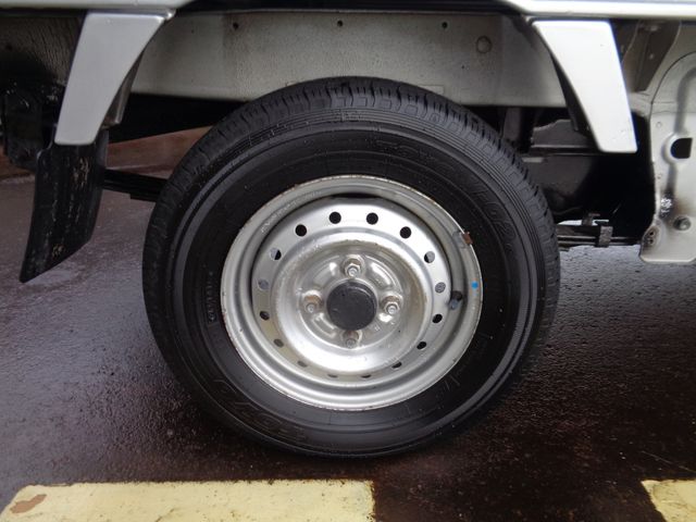 SUZUKI CARRY truck 4WD 2006