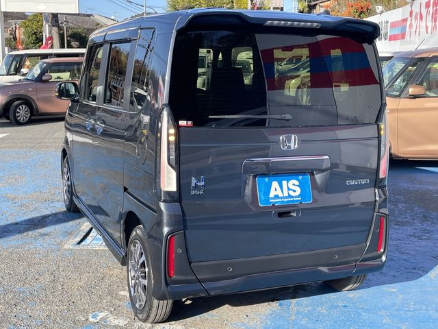 HONDA N BOX CUSTOM 2023